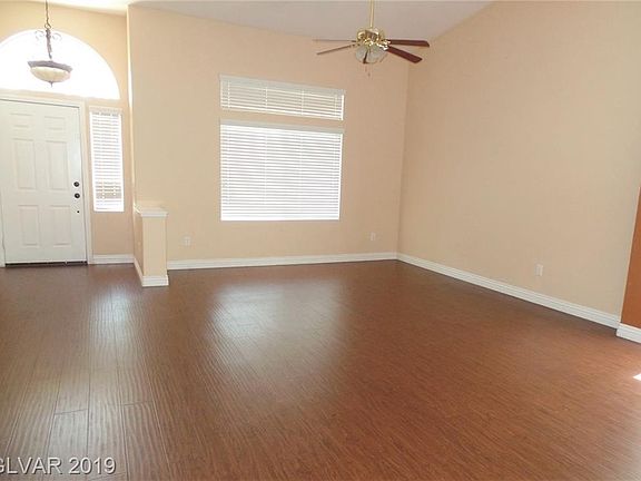 3rd image of 1433 Orchard Valley Dr
