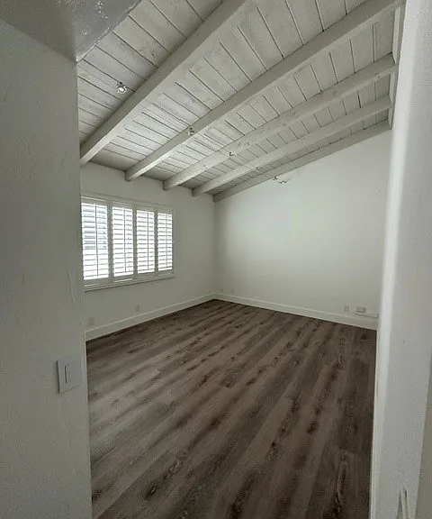 706 1/2 Narcissus Ave — Photo 7