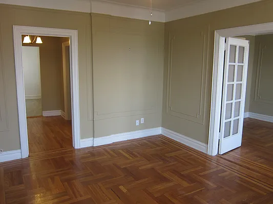 Rented by Realty 2000 Corp | media 47