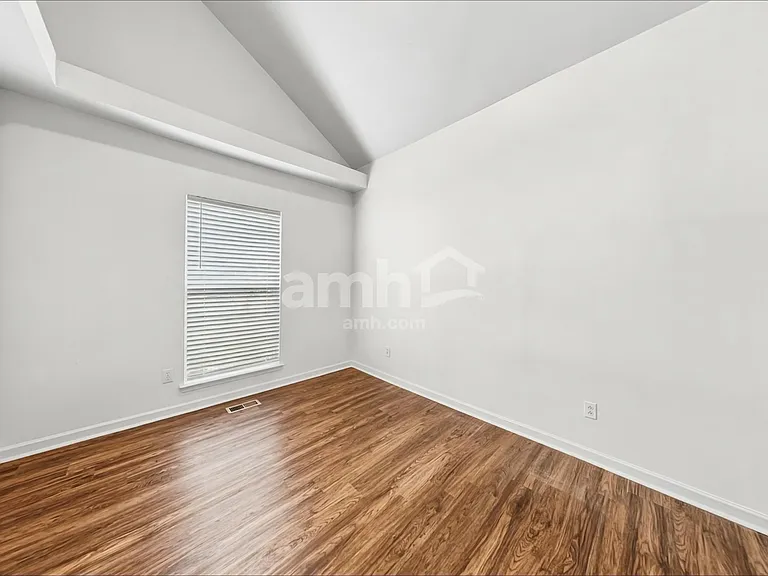 4804 Peninsula Pointe Dr — Photo 10