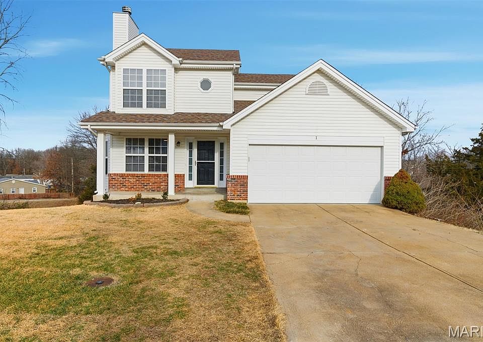 1st image of 1 Fairway Estates Ct