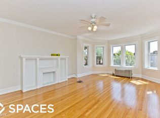 2642 W Winnemac Ave #2E, Chicago, IL 60625
