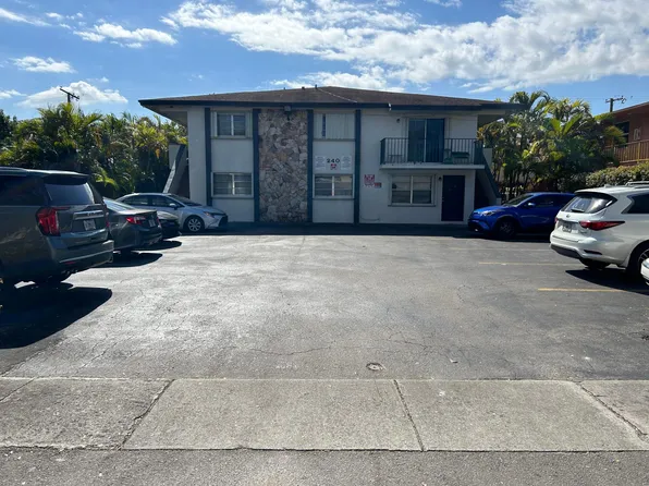 240 E 8th St #5, Hialeah, FL 33010