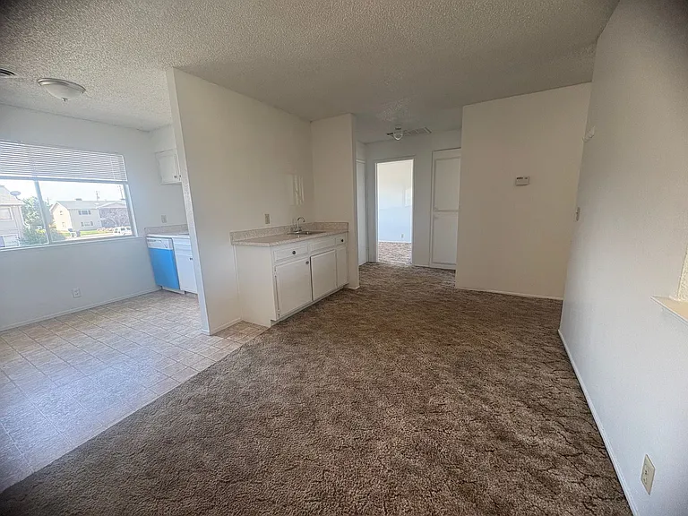 1590 Alfred Way — Photo 23
