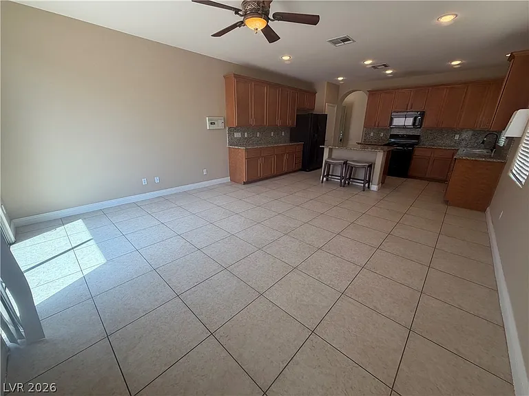 3829 Bella Legato Ave — Photo 9