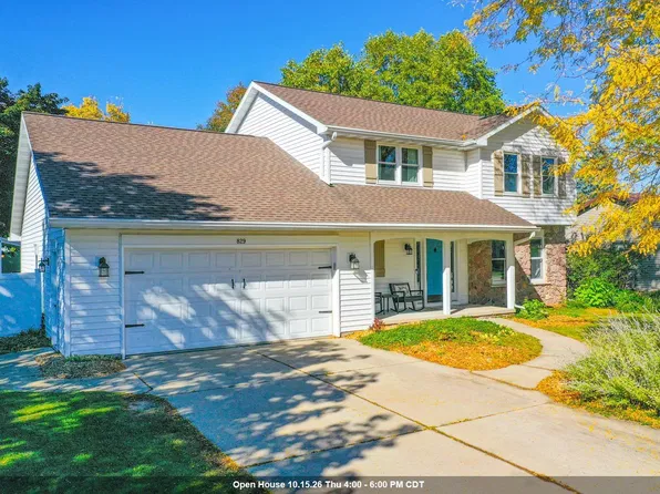 829 Meadowbrook Dr, Green Bay, WI 54313