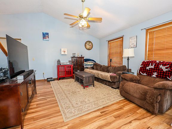 4th image of 5255 N Carylwood Dr