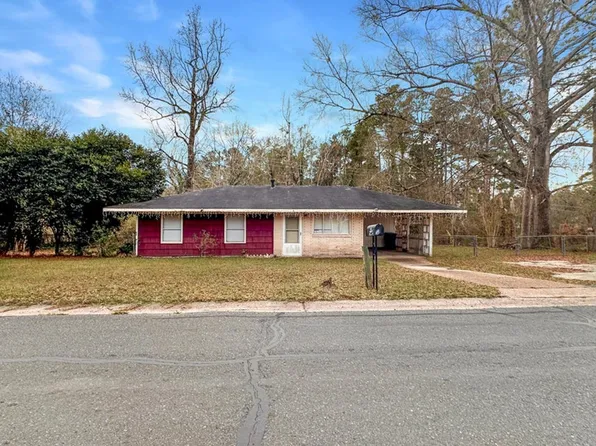 1200 Aaron St, Leesville, LA 71446