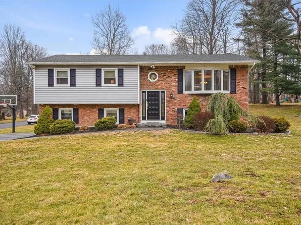 58 Campbell Avenue, Airmont, NY 10901