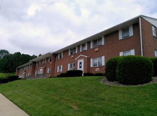 14 Orchard Hills Dr APT D, Boyertown, PA 19512