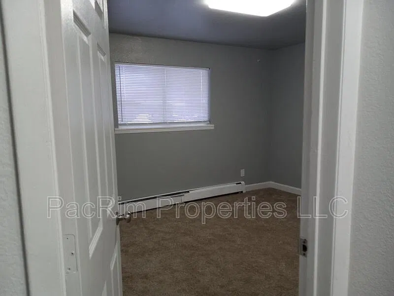 2 bed, 1.0 bath, 850 sqft, $1,400 — Photo 4