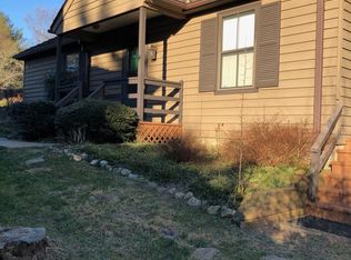 750 Exton Ct, Charlottesville, VA 22901