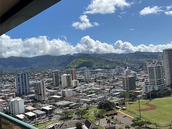 3rd image of 1888 Kalakaua Ave APT 3106