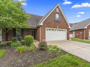 2755 Stonehedge Dr, Murfreesboro, TN 37128