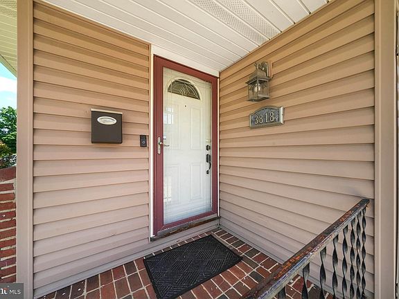 5th image of 3818 Nancy Ave