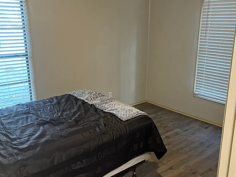202 E Oklahoma Ave #8 — Photo 10