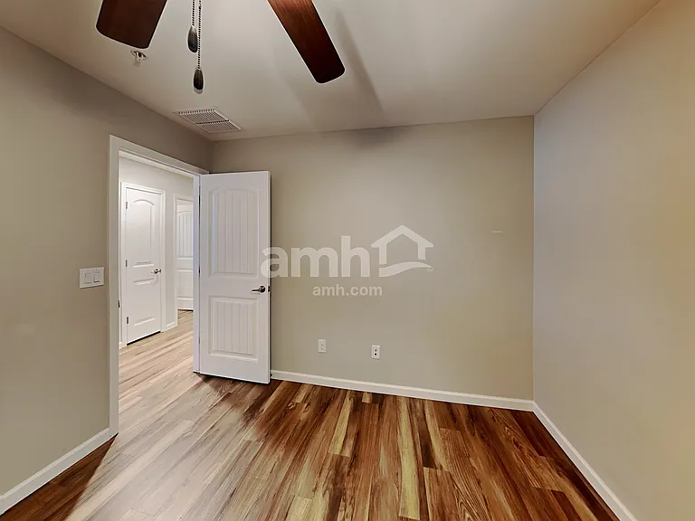 20701 W Stone Hill Rd — Photo 13
