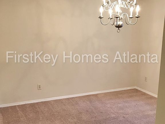 3rd image of 6583 Shady Creek Ct
