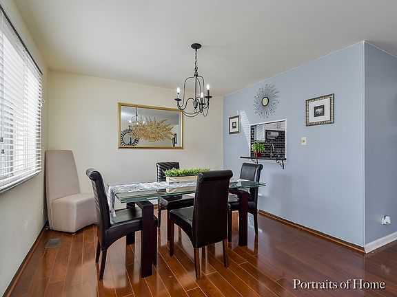 5th image of 1574 Dundee Dr