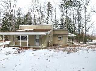 4011 E River Rd, Oscoda, MI 48750