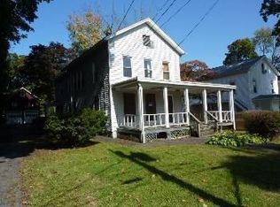 9 Whitlock St, Danbury, CT 06810