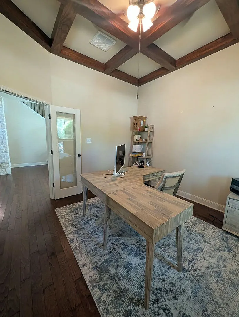Beautiful House Located At Willis Ranch Subdivision, Near 281 North — Photo 3