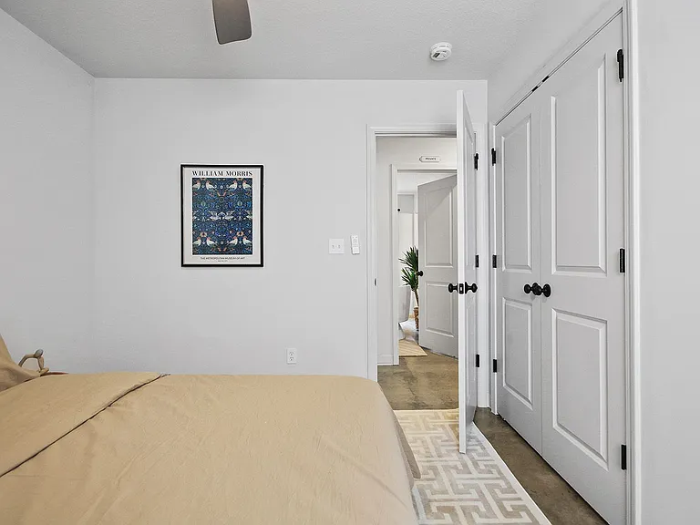 202 3rd Ave — Photo 43