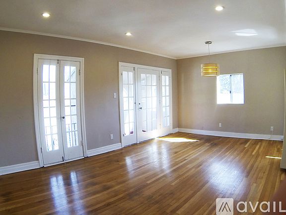 4th image of 615 S Columbus Ave #617E