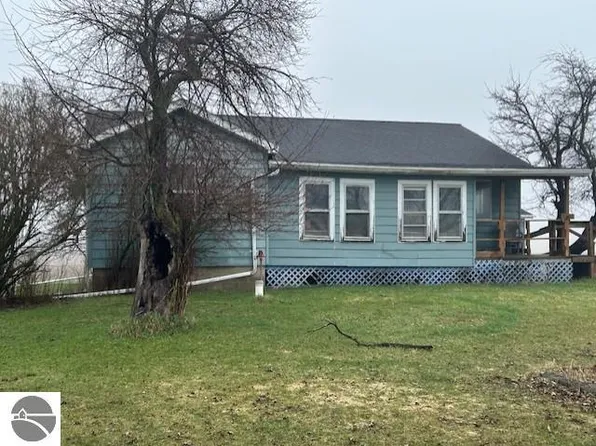 4814 Carpenter Rd, Tawas City, MI 48763