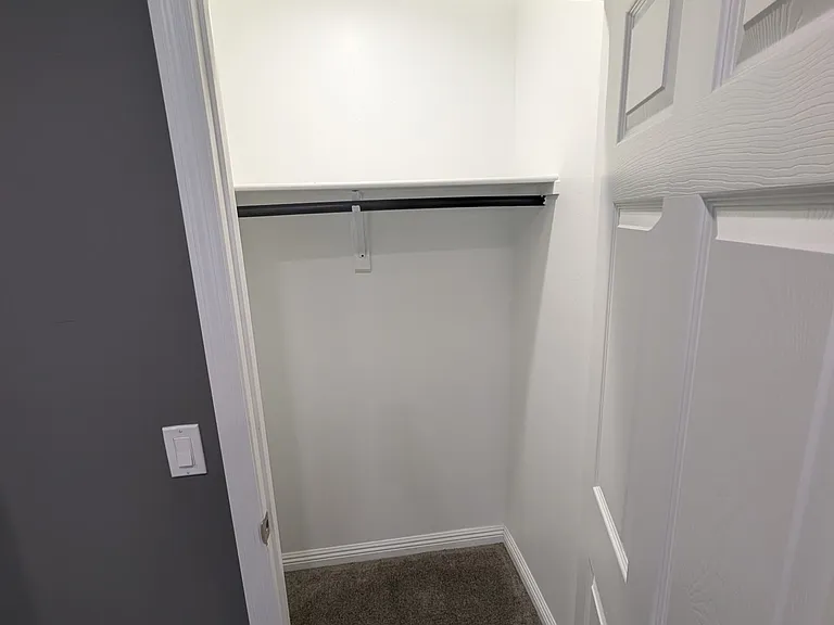 1857 W Probasco Dr — Photo 3