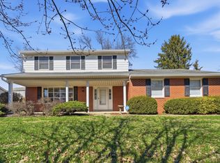 22 Holmes Ct, Hamilton, OH 45013