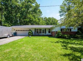 3001 Blackman Rd, Jackson, MI 49201