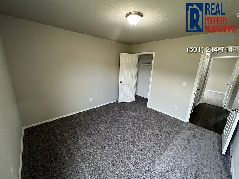 1956 Auburn Hills Dr — Photo 15