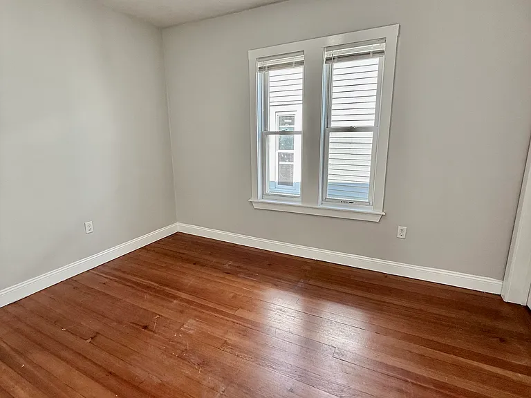 1085 Dorchester Ave #2 — Photo 4