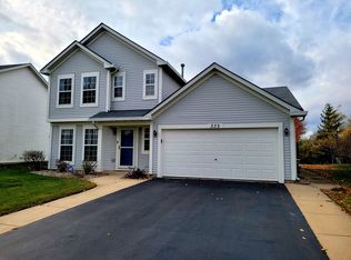 332 Wedgewood Cir, Romeoville, IL 60446