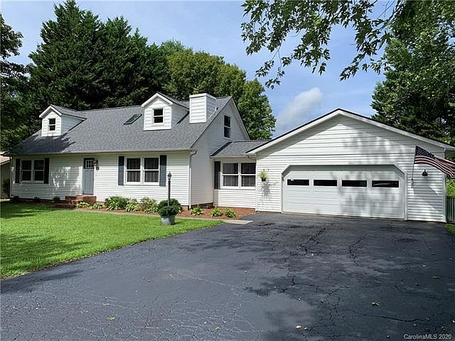 1st image of 22 Meadow Dr