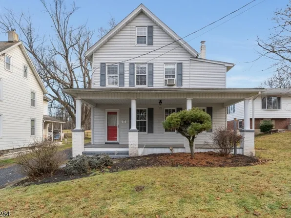 382 River Rd, Pohatcong Twp., NJ 08865