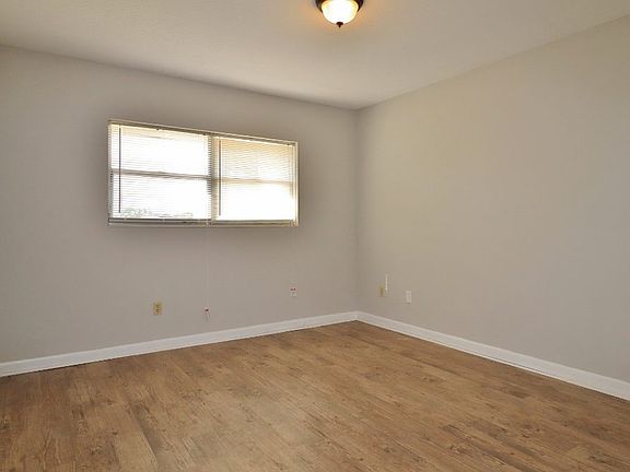 6101 Tuscony Cir, Arlington, 32277