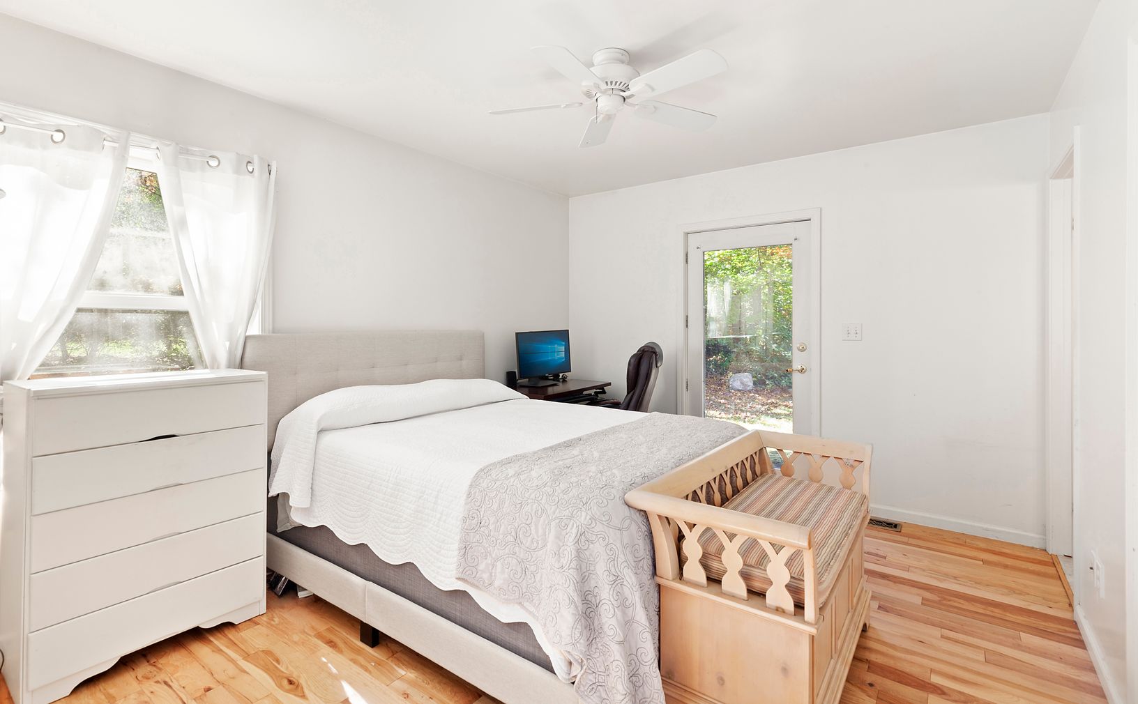  Master Bedroom with door to backyard