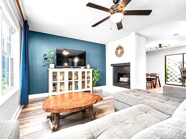 212 Bent Arrow Dr #1 — Photo 8