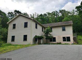 111 Rebecca Ln, Spring Mills, PA 16875