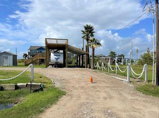 310 Johnson Rd, Port Bolivar, TX 77650