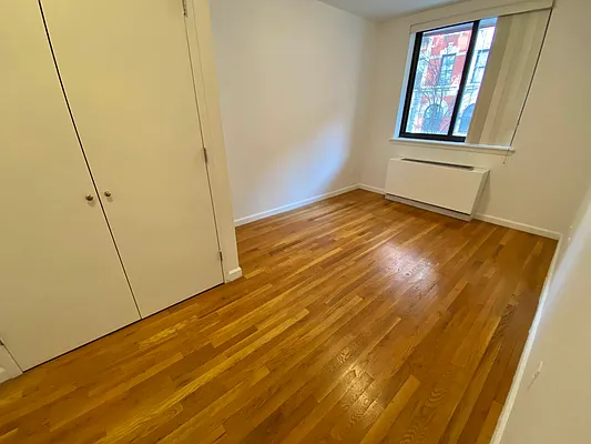 Rented by J PRESTON AND ASSOCIATES INC | media 19