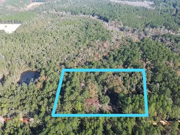 3748 Skipper Rd, Vernon, FL 32462