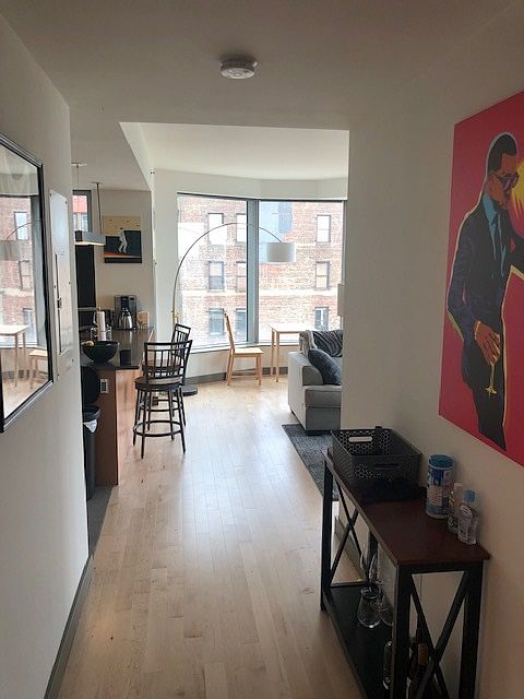 1st image of 8 Spruce St APT 19B