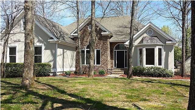 1st image of 8103 Red Cedar Ct