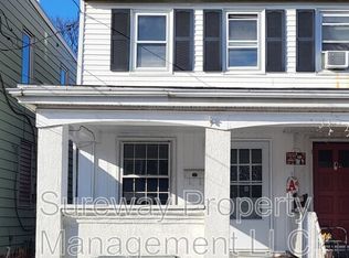 6 W 2nd St, Marcus Hook, PA 19061