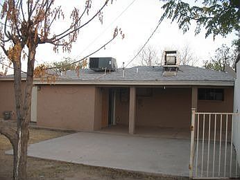 3rd image of 2818 W Glenrosa Ave