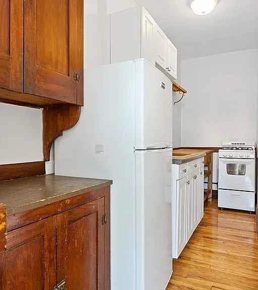 5 Haskell St #31 — Photo 6