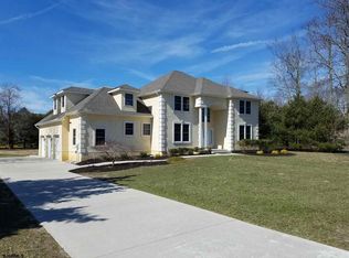 1 Otter Ln, Egg Harbor Township, NJ 08234